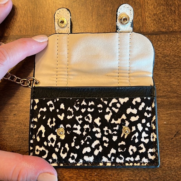 Black & White Floral Leo Upcycled Keyring Card Holder EUC - Picture 3 of 5